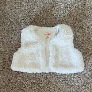 Cat & Jack Cream Faux Fur Vest